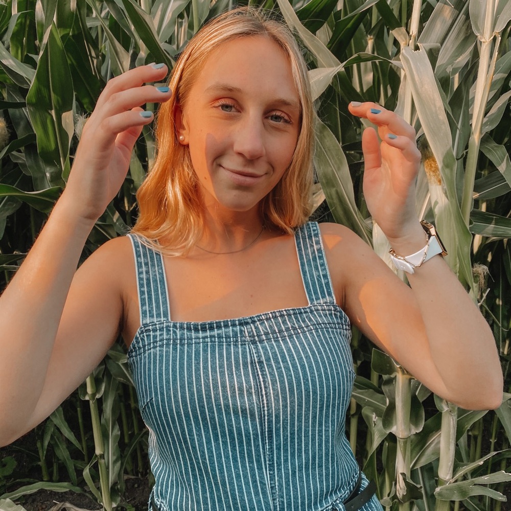 Meet your Posher, Annabel